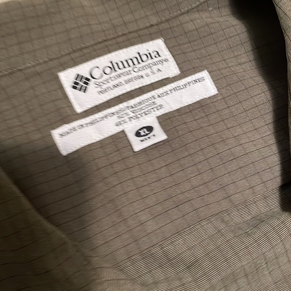 Columbia Rapid Rivers Short Sleeve Shirt - Picture 4 of 5